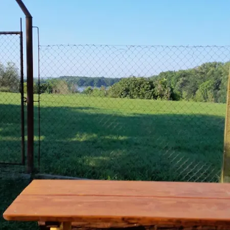 Na Sklepe U Prochazku Pouzdrany